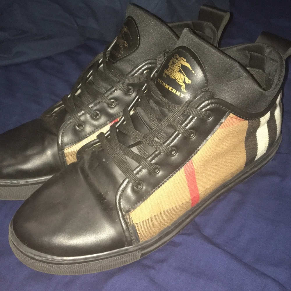 Burberry shoes